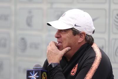 Miguel Herrera defiende eliminación de Chivas del Mundial de Clubes