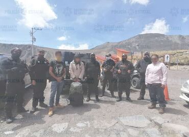 Rescatan a tres personas extraviadas en inmediaciones del Nevado de Toluca