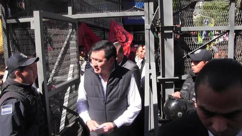 Se negocia con organizaciones campesinas: Osorio Chong