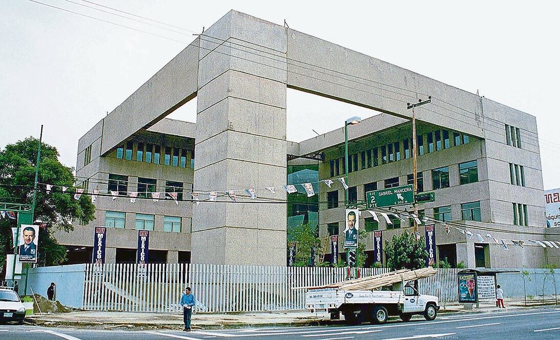 En la reunión en el CEN se advirtió de la necesidad de modificar el proceso por irregularidades con el padrón del PAN (ARCHIVO EL UNIVERSAL)