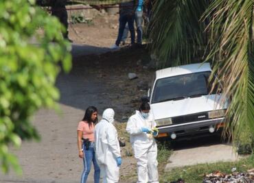 Queman el cadáver de una persona en calles de Cuernavaca