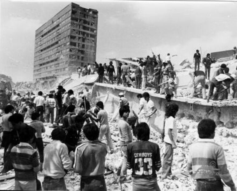 Revive en las calles la solidaridad del 85