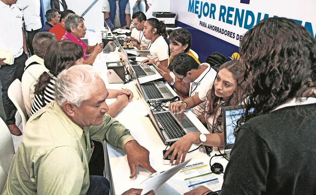 De acuerdo con datos del IMSS, en el primer trimestre de 2022 más de 6 mil trabajadores ya se jubilaron con el sistema de las Afore. Foto: ARCHIVO EL UNIVERSAL