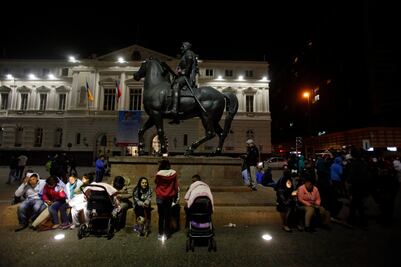 México se solidariza con Chile tras terremoto