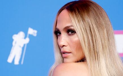 Jennifer Lopez "enciende" Instagram con foto en bikini 