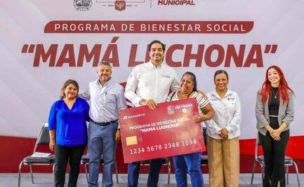Reynosa entrega tarjetas del programa “Mamá Luchona”; madres solteras reciben apoyo para la educación de sus hijos