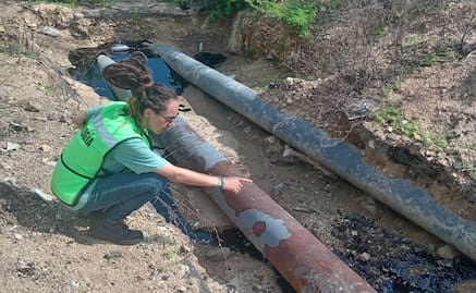 Alcalde de Salina Cruz exige a Pemex sustituir ductos dañados; alertan por derrames de hidrocarburos y contaminación