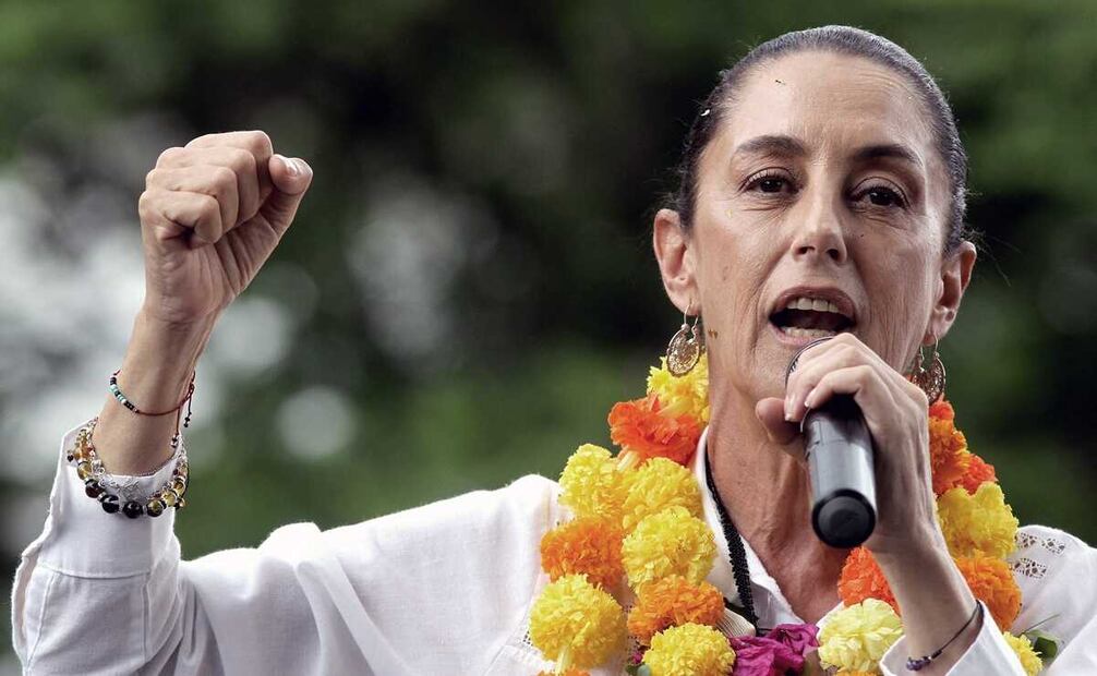 La y los aspirantes morenistas iniciaron sus recorridos para realizar actos que ellos denominan “Asambleas informativas” el 19 de julio. Foto: EL UNIVERSAL
