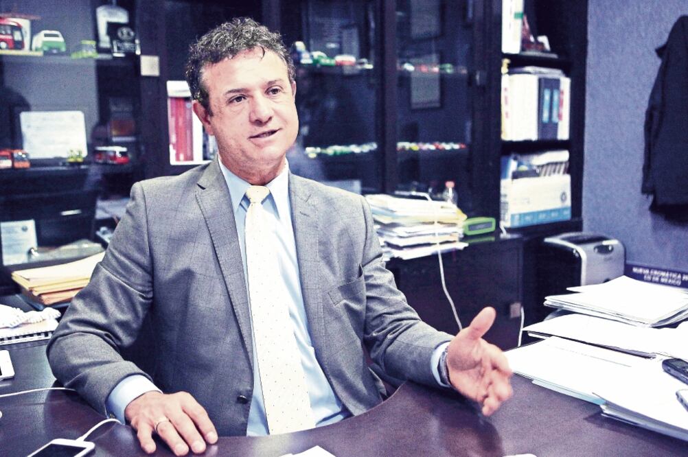 Jesús Padilla, presidente de la Coparmex CDMX, solicitó dar un impulso al mercado interno que permita detonar la economía en las delegaciones (LUCÍA GODÍNEZ. EL UNIVERSAL)