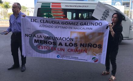 “¡No a la vacunación. Menos a los niños!”, se manifiestan en Naucalpan contra los biológicos anticovid para menores