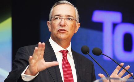 Salinas Pliego and TV Azteca are here to stay