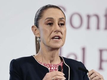 Sheinbaum se solidariza con Fernández Noroña; denuncia linchamiento mediático contra el senador tras trifulca