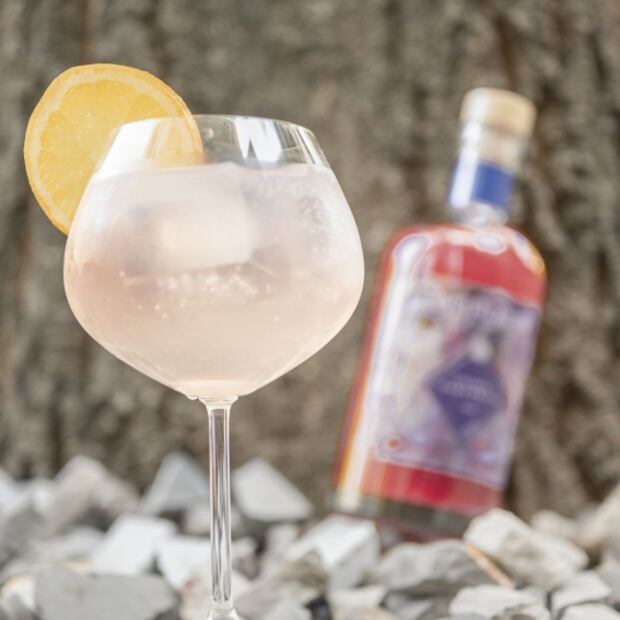 La ginebra se pinta de rosa