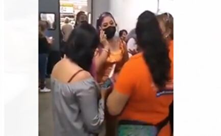 Asaltan tienda de celulares al interior de Plaza Aragón; hay varios detenidos