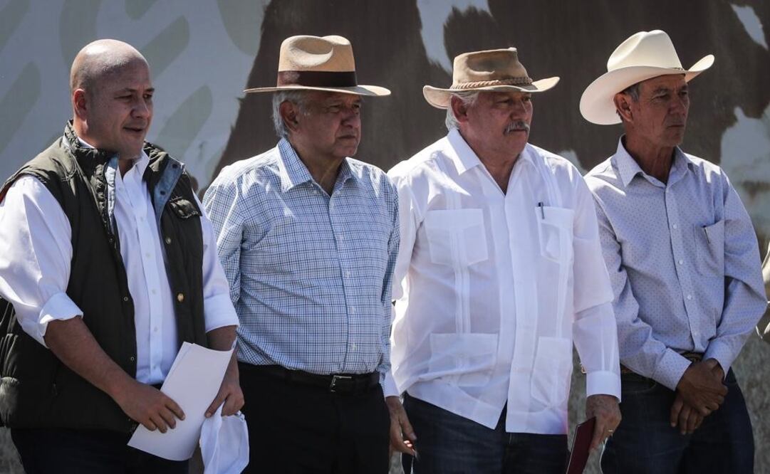 El gobernador de Jalisco, Enrique Alfaro y el presidente Andrés Manuel López Obrado. Foto: Juan Carlos Reyes/EL UNIVERSAL 