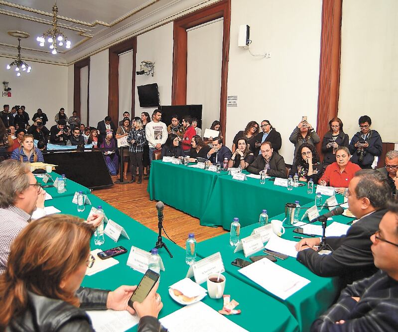 Diputados locales prevén que el dictamen para reformar el Código de Procedimientos Civiles suba al pleno el próximo jueves. Foto/ARCHIVO EL UNIVERSAL