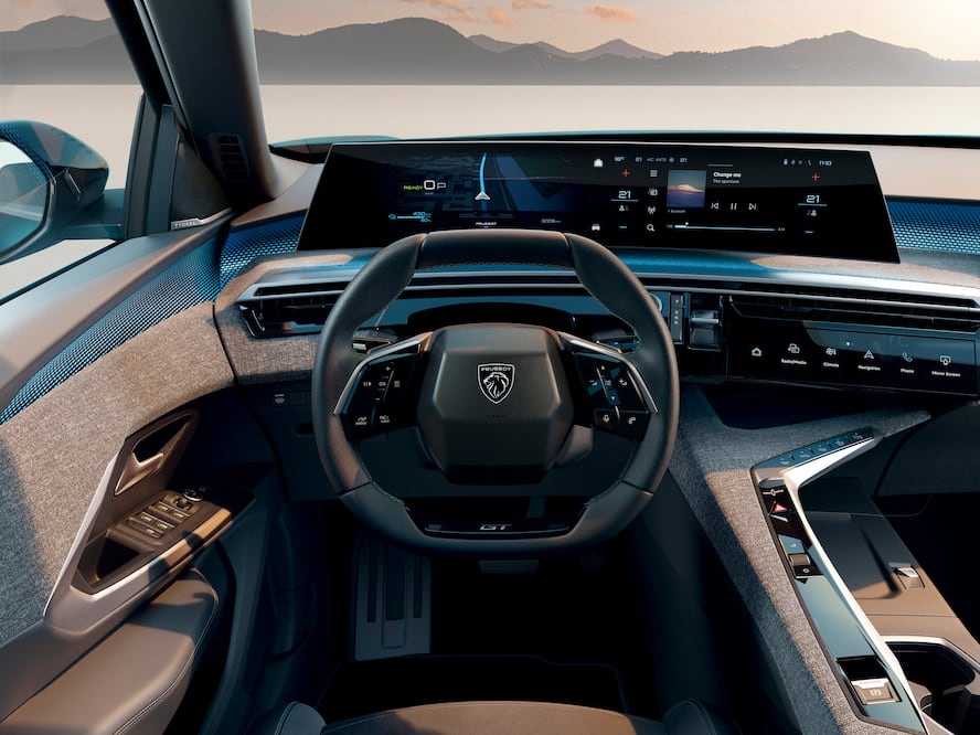 Así será la nueva combinación de pantallas de Peugeot, que estrenará el futuro 3008.