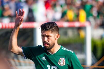 Oribe Peralta anuncia retiro de la Selección Mexicana