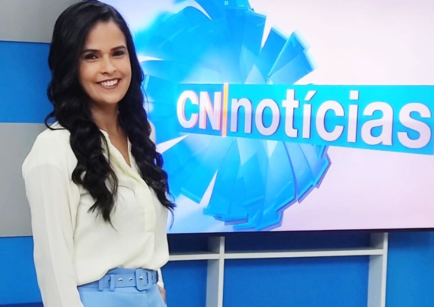 Elaine Santos, presentadora de noticias de la cadena de TV brasileña CNnoticias. 
Foto: Instagram