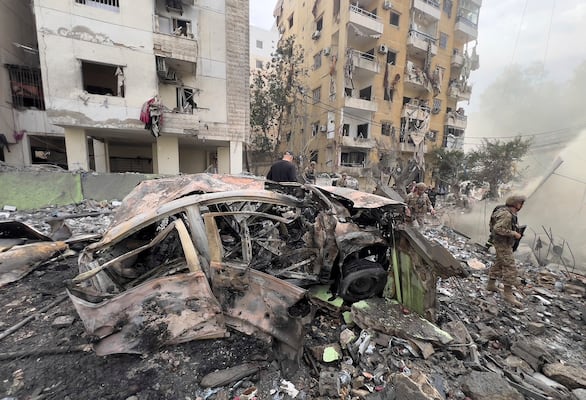 Israel lanzan ataques contra Hezbolá en Líbano pese a tregua; el alto el fuego se extendió por 45 días más, según EU