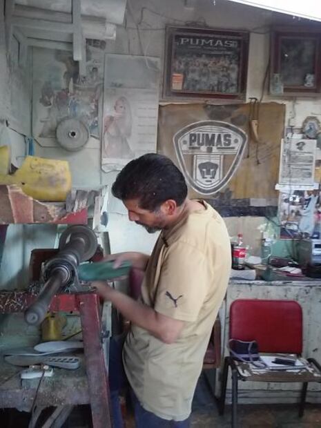 Adiós a los artesanos de zapatos a la medida