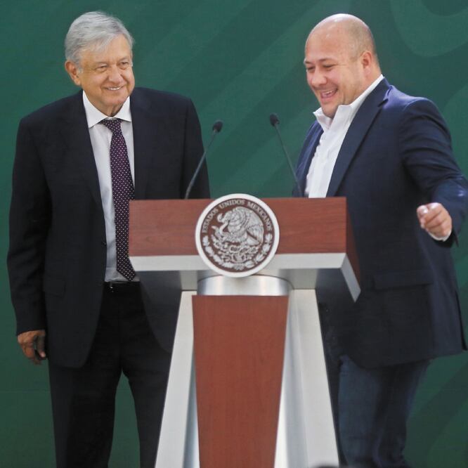 El presidente Andrés Manuel López Obrador estuvo acompañado por el gobernador de Jalisco, Enrique Alfaro Ramírez. FERNANDO CARRANZA. CUARTOSCURO