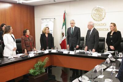 Diplomáticos comparecen y son ratificados ante Comisión de Relaciones Exteriores del Senado