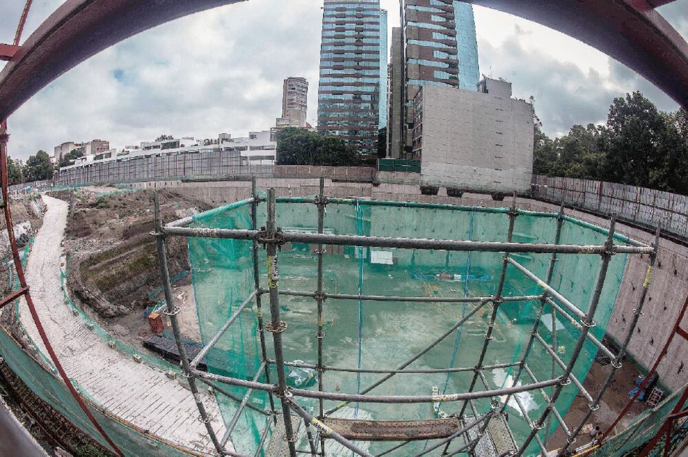 El inmueble se integrará de 122 viviendas repartidas en una torre; contará también con cuatro sótanos en los cuales se podrán estacionar los automóviles de los inquilinos (GERMÁN ESPINOSA. EL UNIVERSAL)