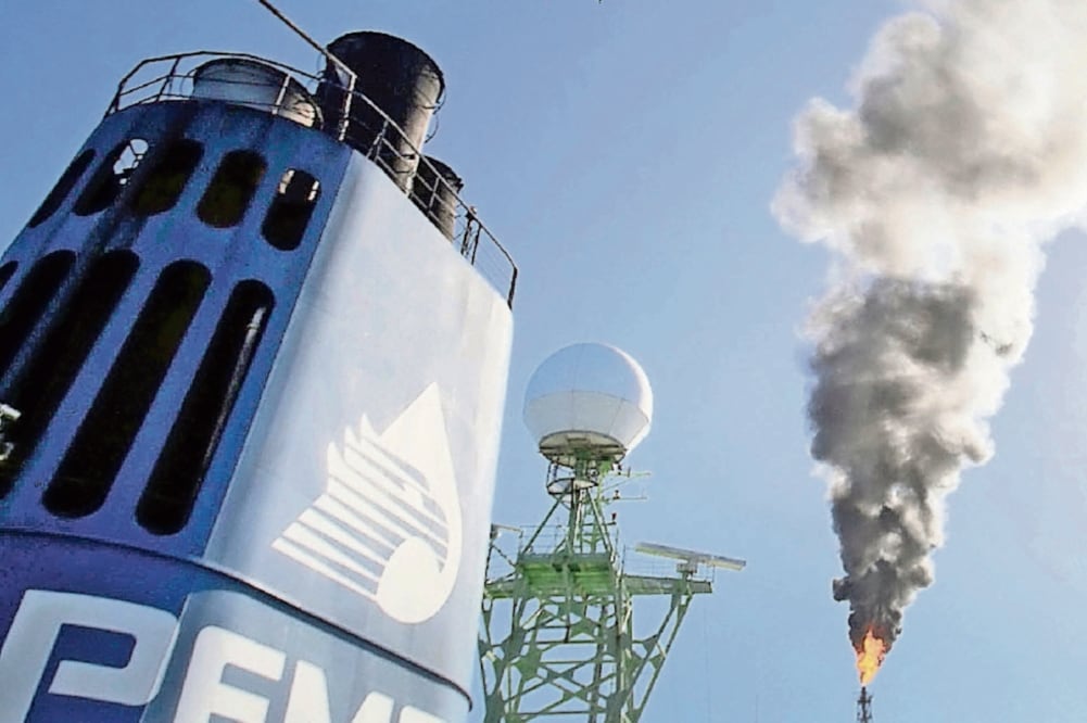 Proyecto Pemex solicitó modificaciones en cinco asignaciones, argumentando complejidad geológica. Foto: ARCHIVO EL UNIVERSAL