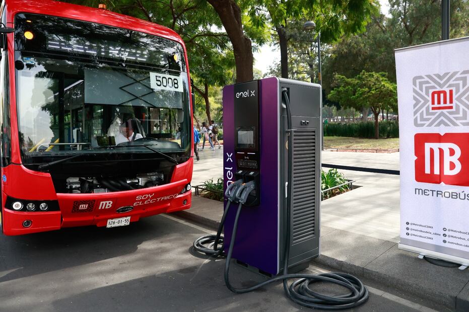 Nuevas unidades eléctricas del Metrobús. FOTO: Especial/ EL UNIVERSAL/