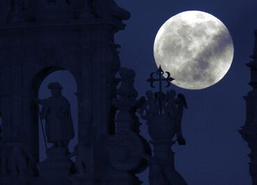 A esta hora podrás ver el eclipse lunar "de sangre" en Latinoamérica