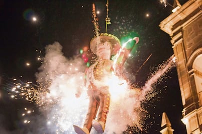 ¿Cómo denunciar venta y uso de pirotecnia en CDMX?