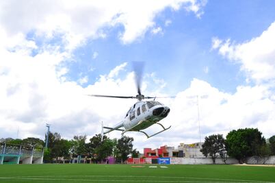 Trasladan vía aérea a heridos por volcadura en Chiapas
