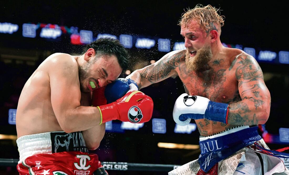 Julio César Chávez Jr. durante su última pelea ante Jake Paul | FOTO: AFP