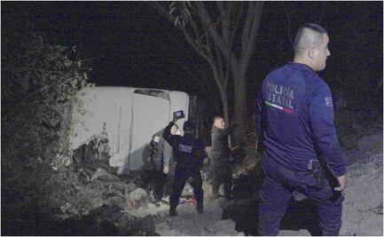 Identifican a 17 de los 18 muertos en accidente de autobús en Nayarit