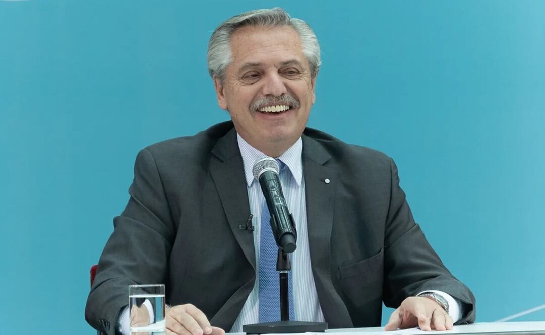 La gaffe del presidente motivó la risa de los presentes. Foto: La Nacion