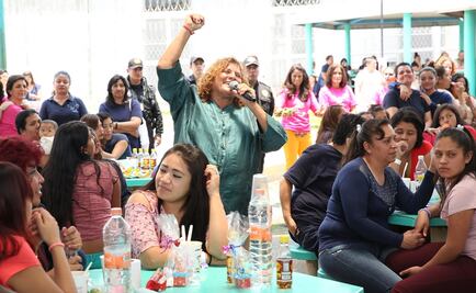 Denisse de Kalafe celebra a las madres en penal de Santa Martha