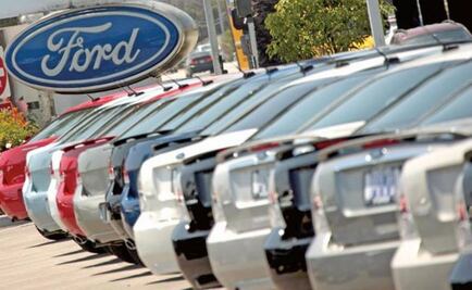 Pension, scrapping Mexico plant hurt Ford 2016 net profit