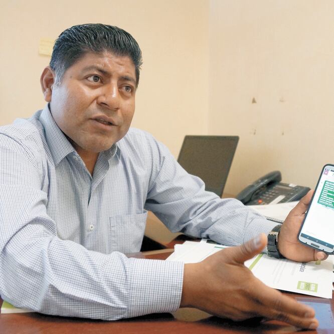 Floriberto Vásquez Ruiz, subsecretario de la Semaedeso, informó que la aplicación será lanzada al público a principios de agosto. EDWIN HERNÁNDEZ. EL UNIVERSAL