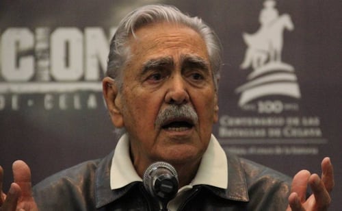 Eric del Castillo es operado de emergencia por arterias tapadas; su familia aún no le informa la muerte de Elsa Aguirre