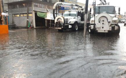 Inundaciones provocaron trifulcas en el Mexibús