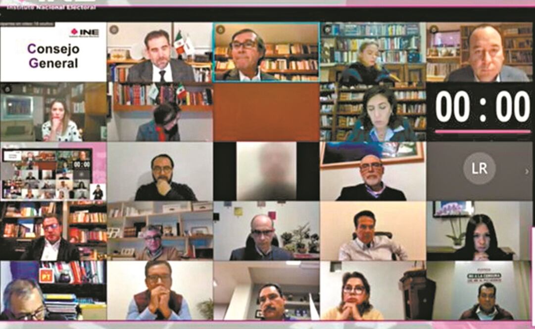 Tras más de tres horas de discusión, el Consejo General del instituto electoral avaló la medida para garantizar equidad en la contienda electoral. Foto: Tomada de video