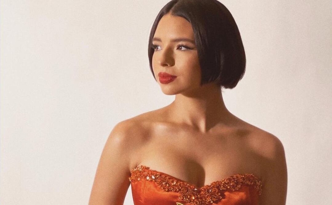 La joven cantante no dejó que este incidente opacará su presentación  Foto: Instagram