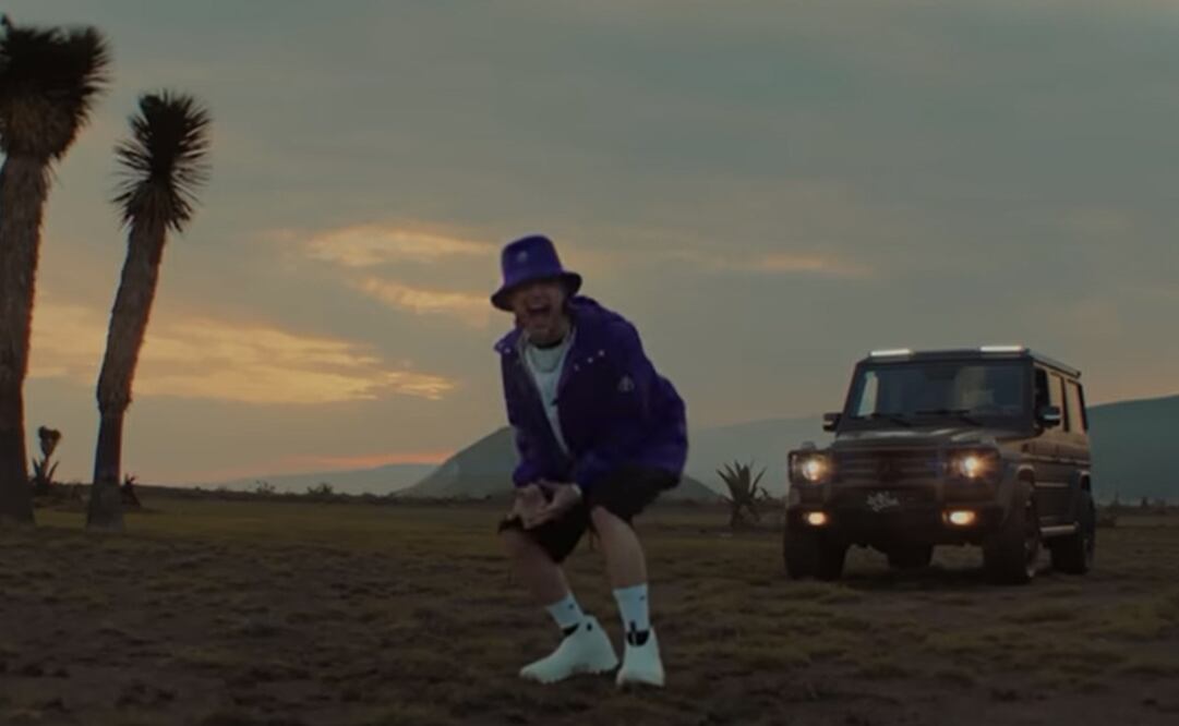 Peso Pluma en su videoclip de la canción "Bye". Foto: Captura de YouTube @PesoPluma