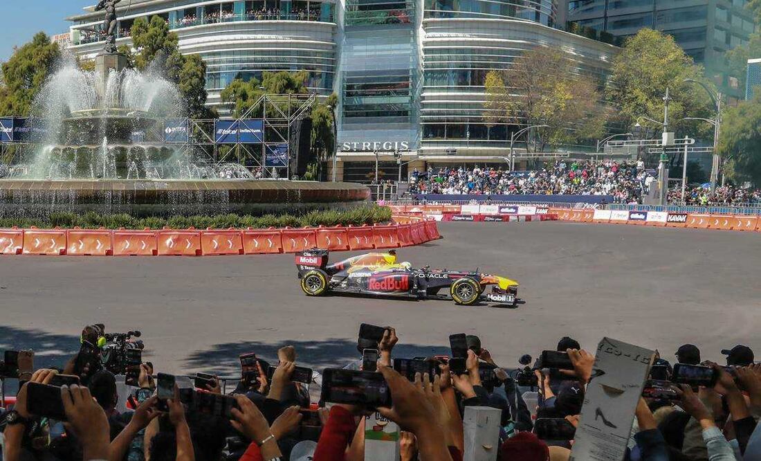 El miércoles pasado, Checo Pérez ofreció una exhibición de la Fórmula 1 en Reforma