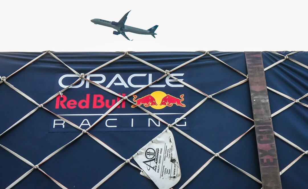 Equipación de Red Bull Racing llegando a la Ciudad de México - FOTO: Cortesía Fórmula 1