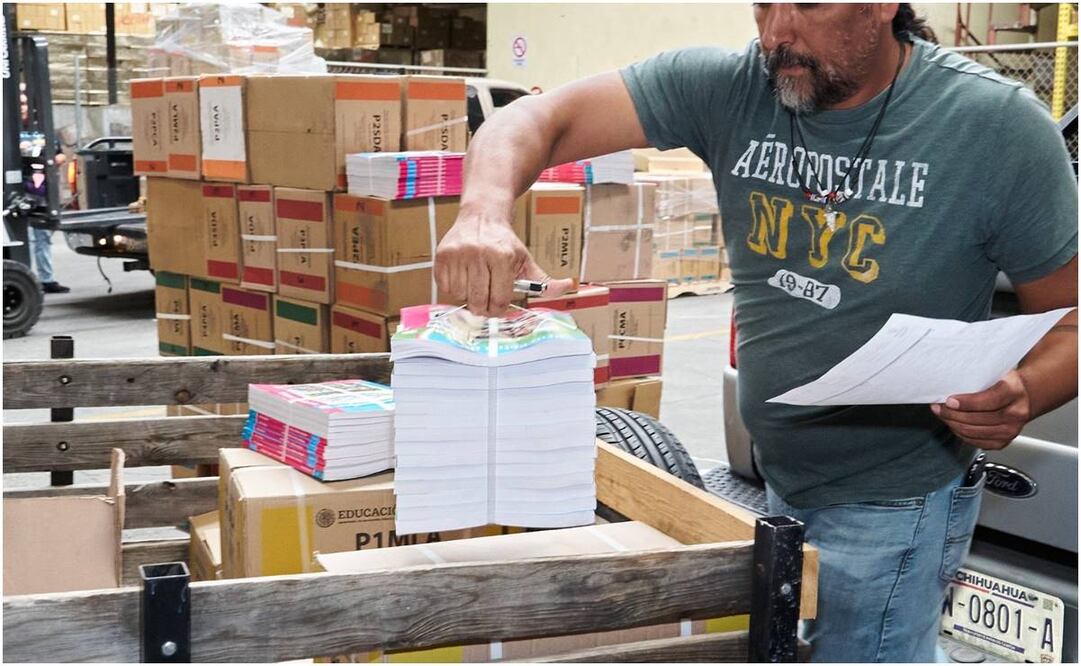Tribunal ordena a Chihuahua detener la distribución de libros de texto gratuitos. Foto: Especial