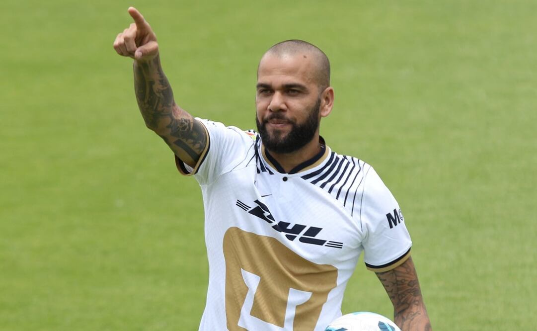 Dani Alves en su presentación con los Pumas - FOTO: Carlos Mejía / EL UNIVERSAL