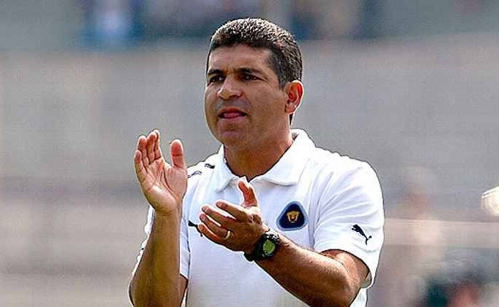 Torres Servin durante un juego de los Pumas de la UNAM. FOTO TOMADA DE TWITTER @AntiguaOficial 