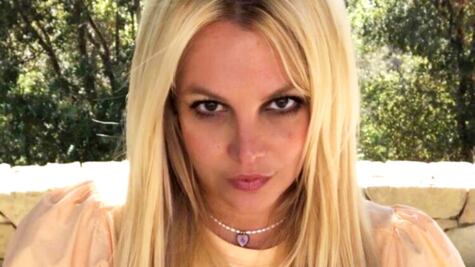 Britney Spears luce el traje de baño completo más sexy